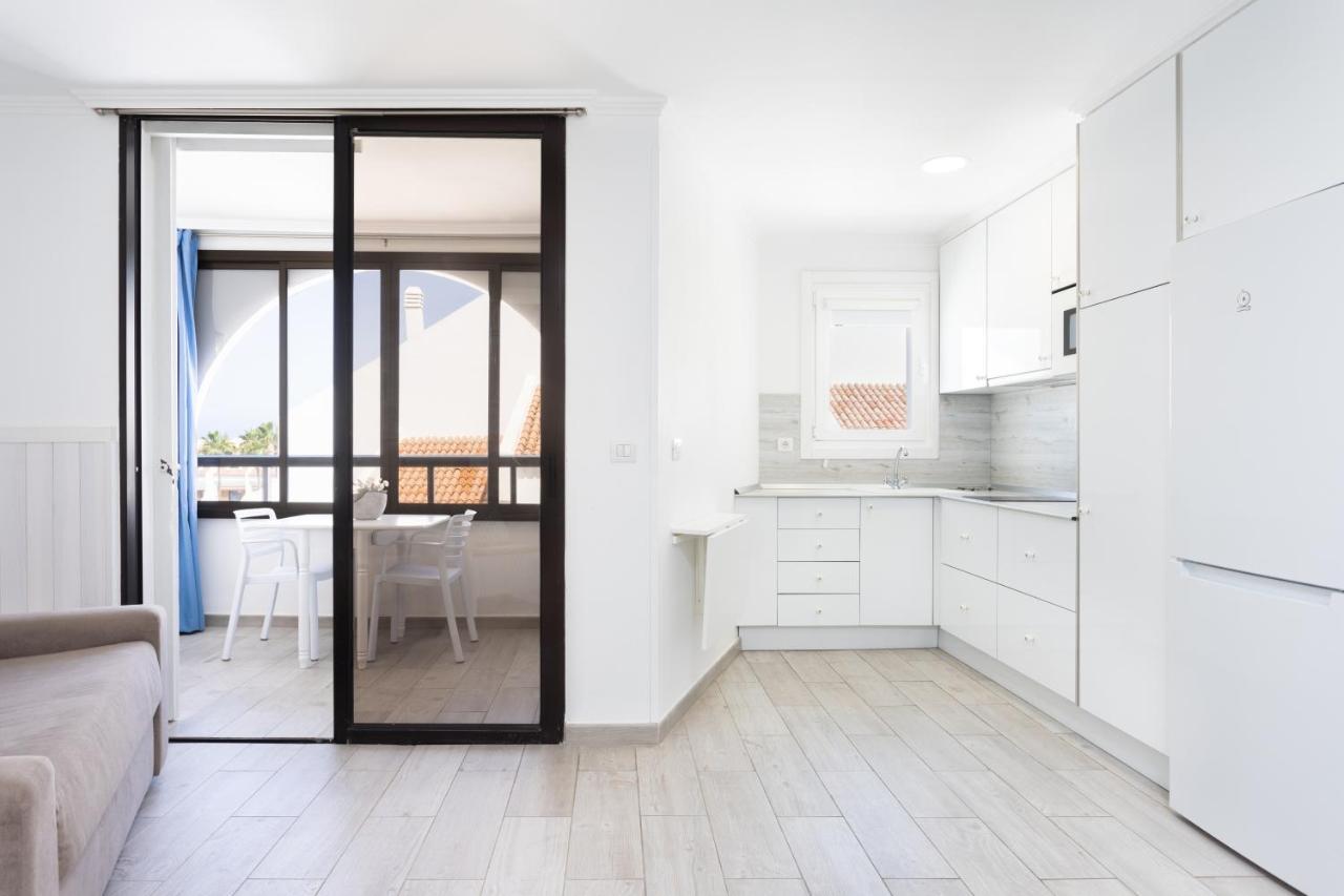 Classbnb - 3 Apartments 50M From The Las Americas Promenade Arona  Bagian luar foto