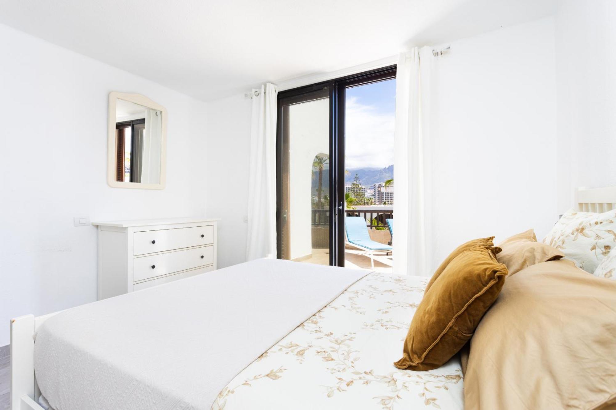Classbnb - 3 Apartments 50M From The Las Americas Promenade Arona  Bagian luar foto